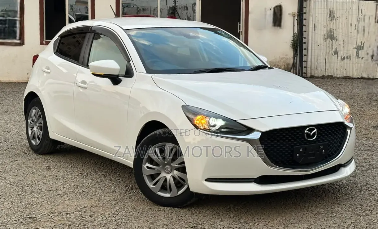 Mazda 2 2020 Pearl