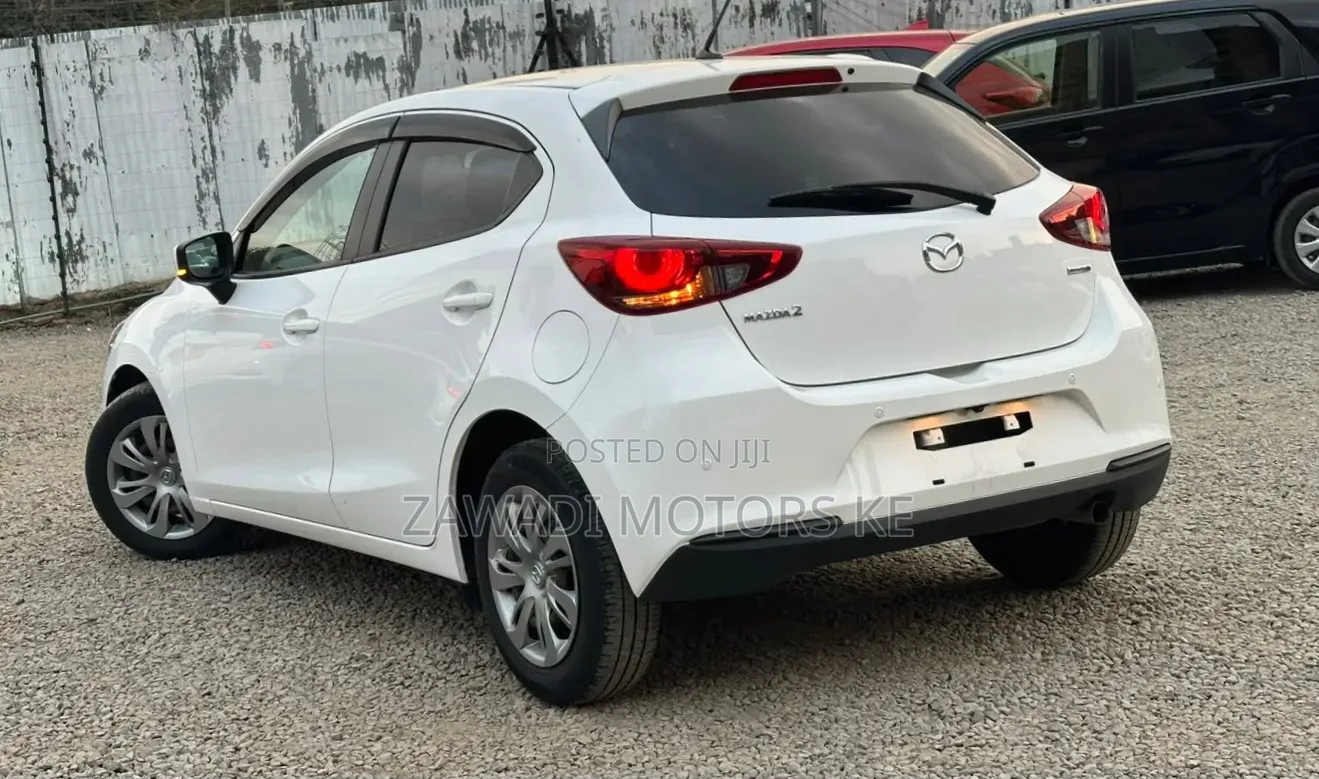 Mazda 2 2020 Pearl
