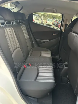 Mazda 2 2020 Pearl