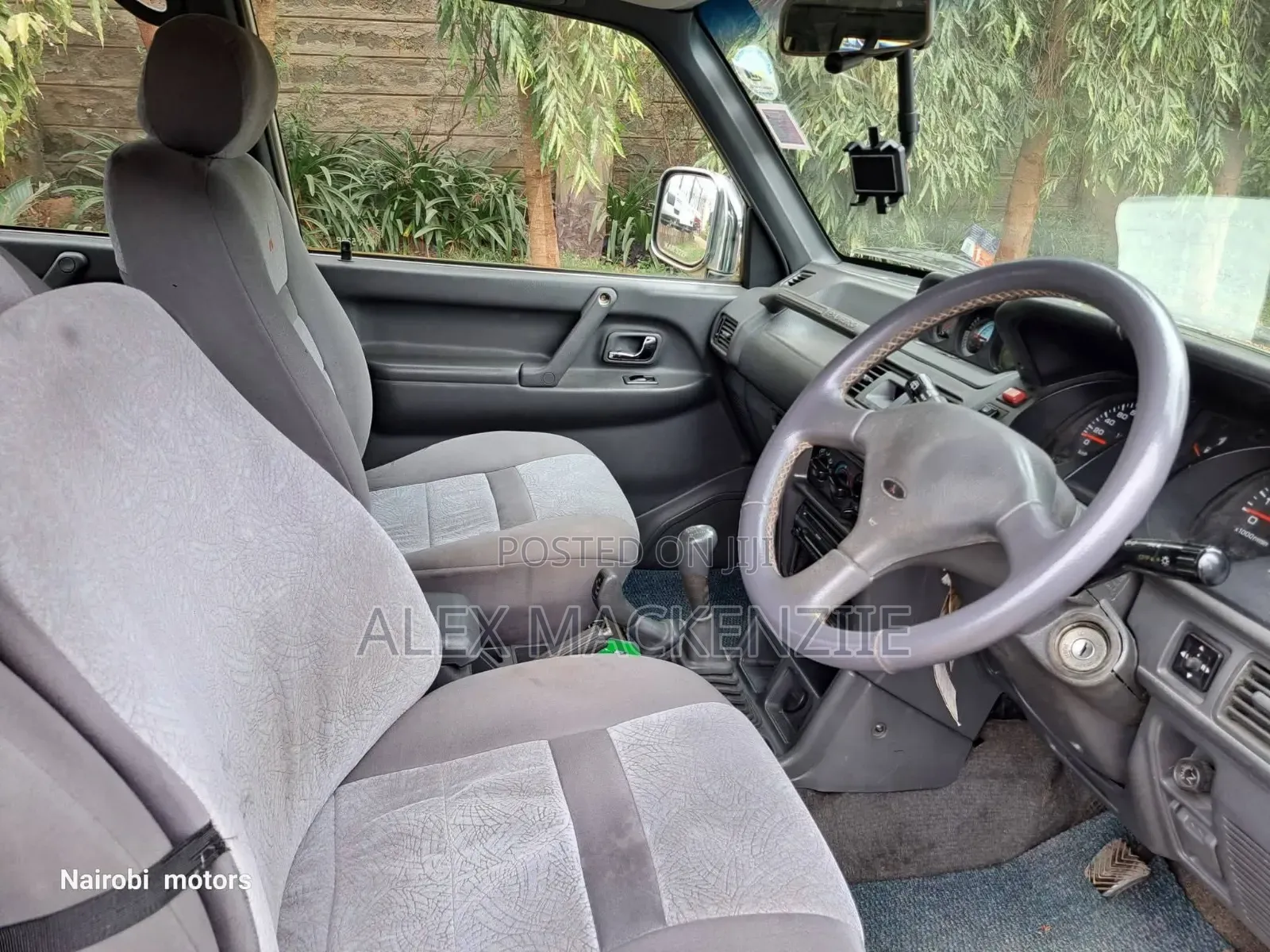 Mitsubishi Pajero 2003 Silver