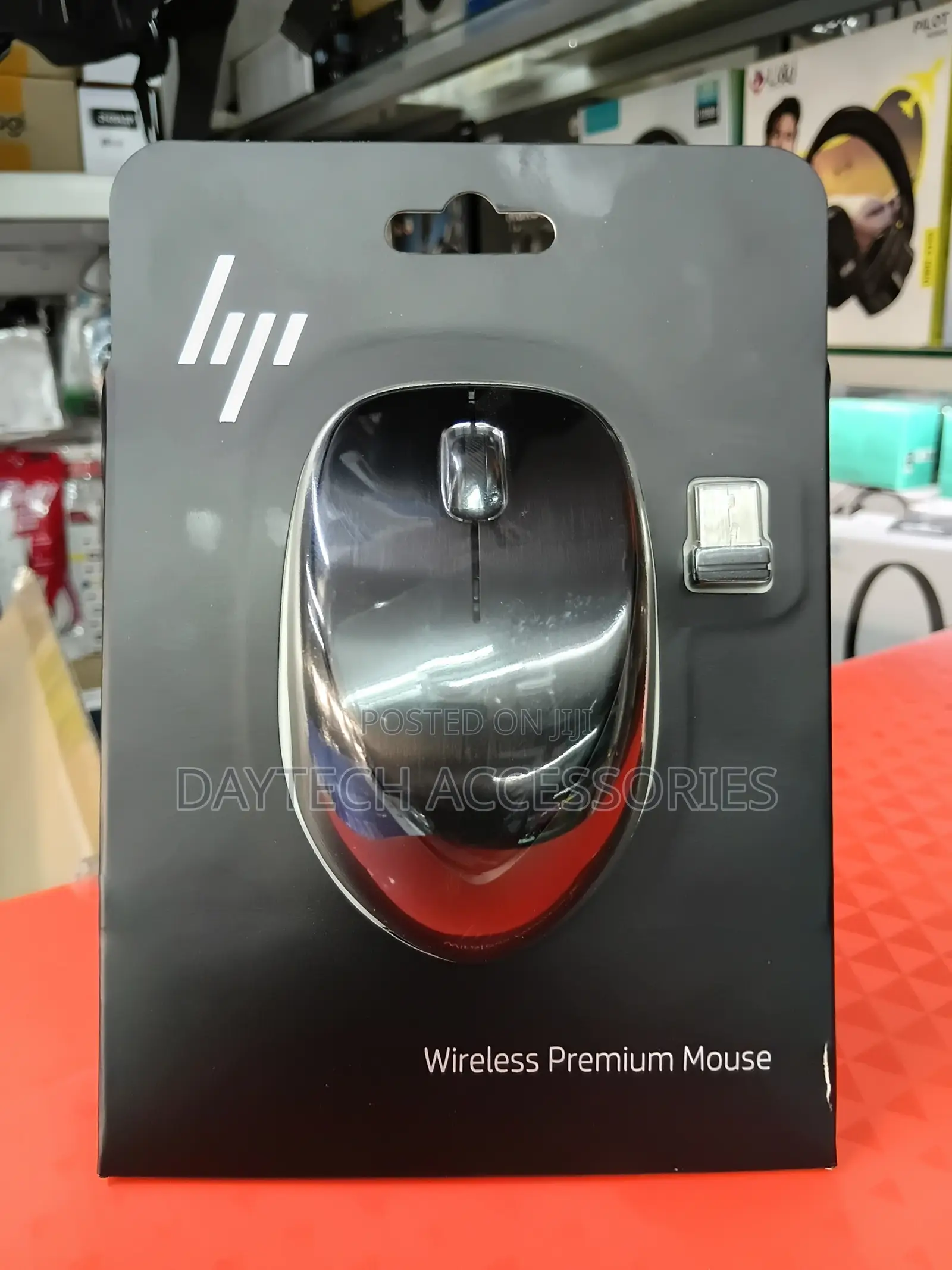 This Is an HP Wireless Premium Mouse.