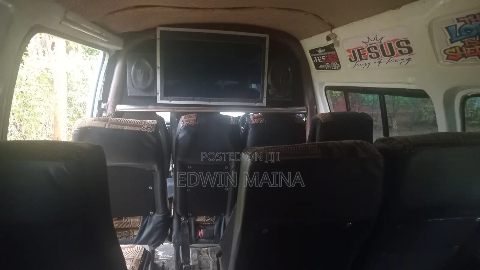 Toyota HiAce 2014 White