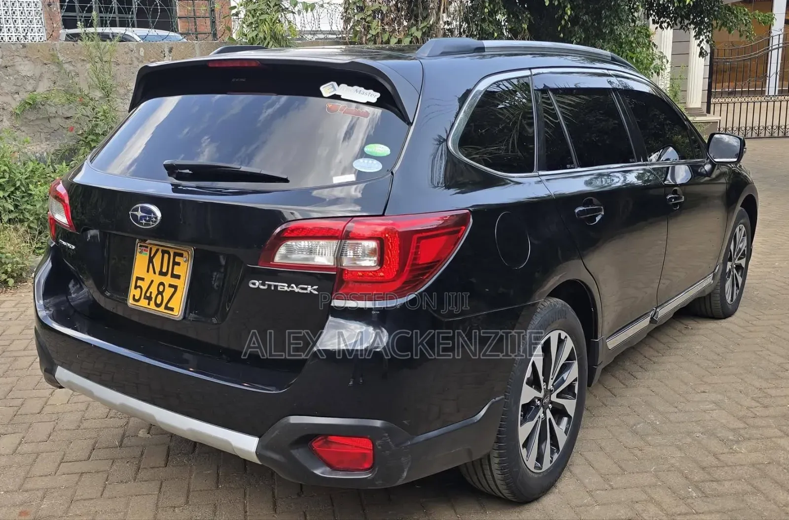 Subaru Outback 2017 Black