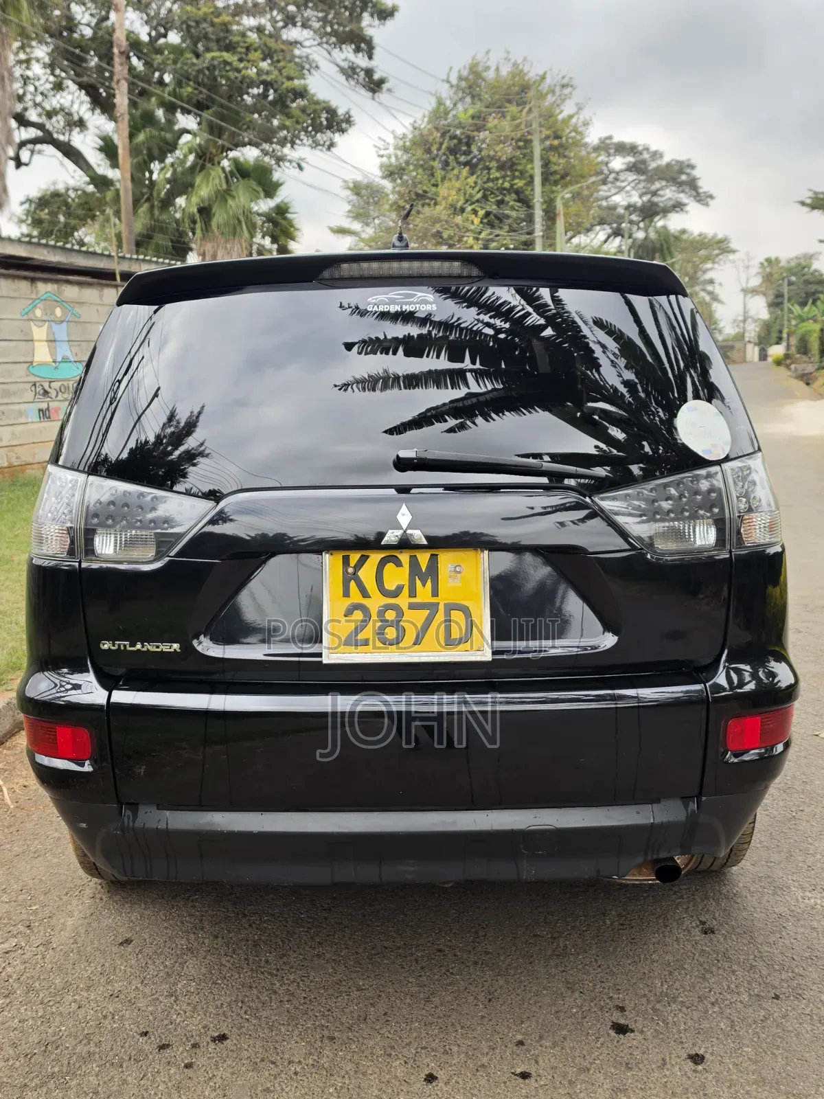 Mitsubishi Outlander 2010 Black