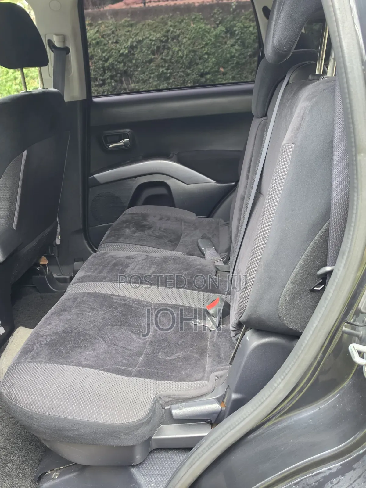 Mitsubishi Outlander 2010 Black
