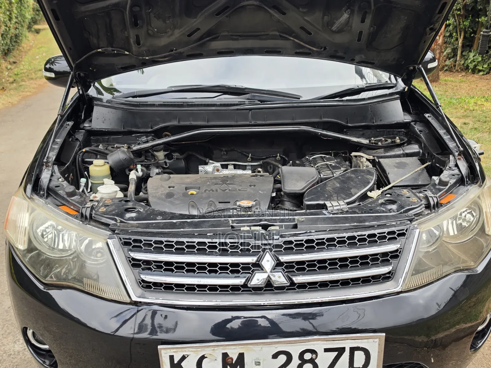 Mitsubishi Outlander 2010 Black