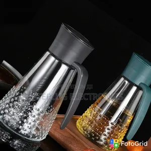 Premium Automatic Oil Bottle With Smart Gravity Lid