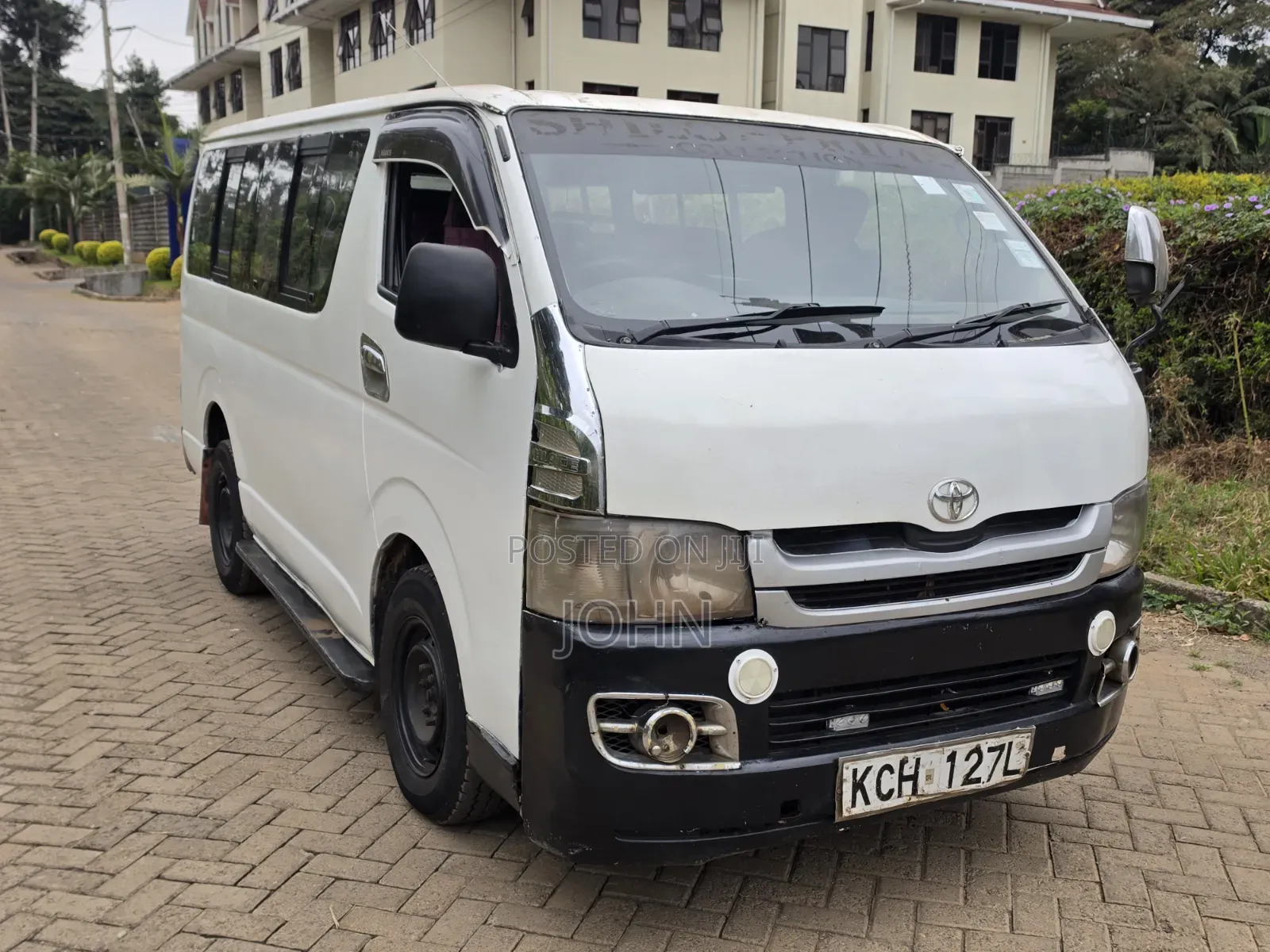 Toyota HiAce 2008 White