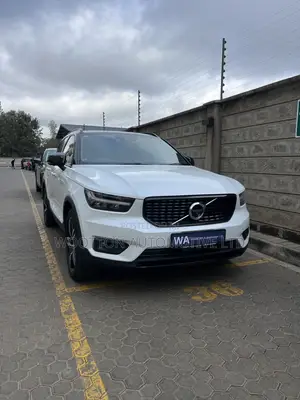 Volvo XC40 2019 White
