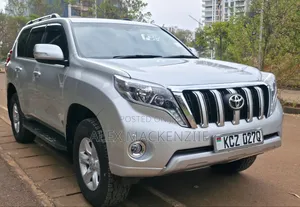 Toyota Land Cruiser Prado 2012 Silver