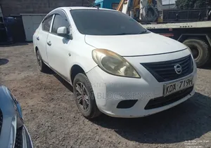 Nissan Tiida 2013 White