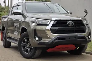 Toyota Hilux Revo Double Cab Deisel 2.4 AWD 2021 Gray