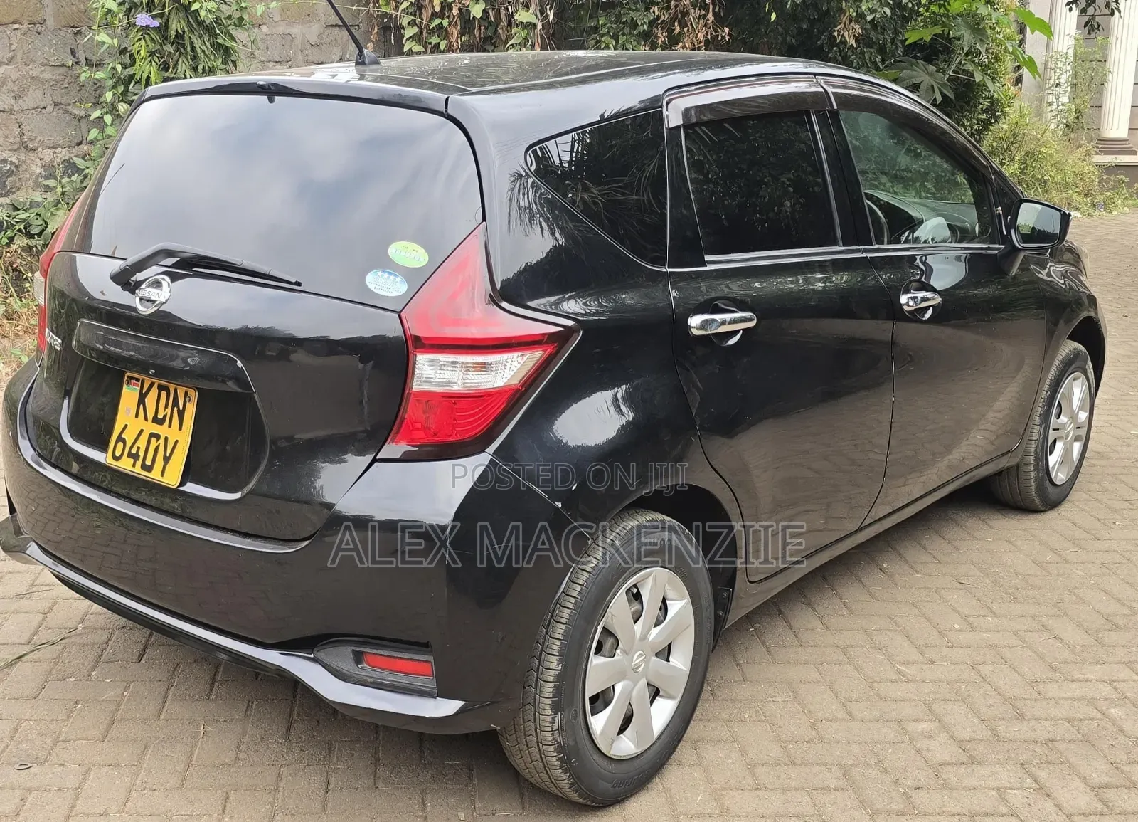 Nissan Note 2017 Black