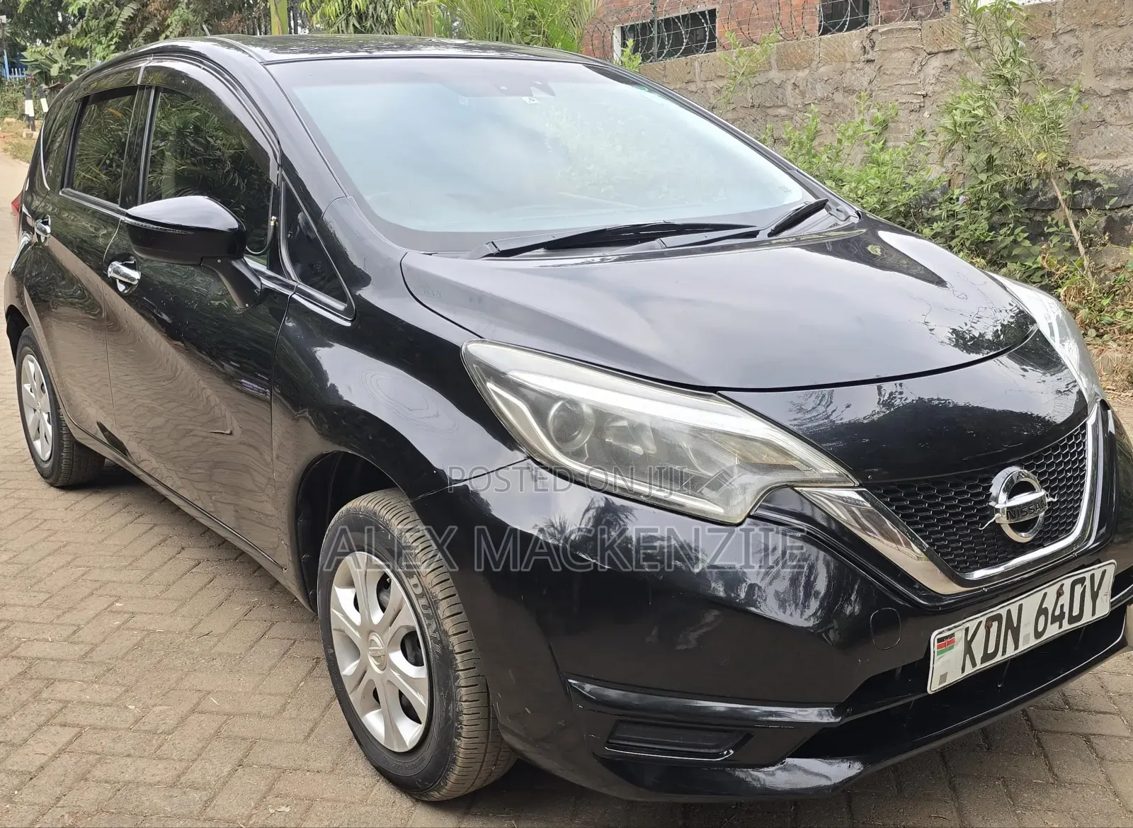 Nissan Note 2017 Black