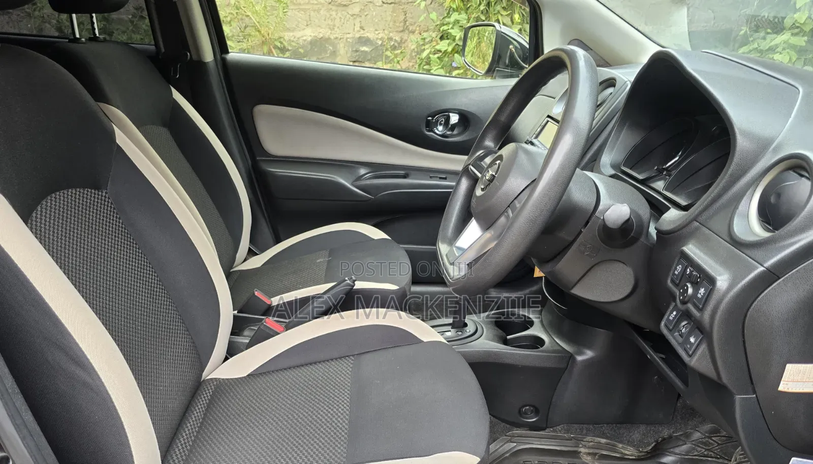 Nissan Note 2017 Black