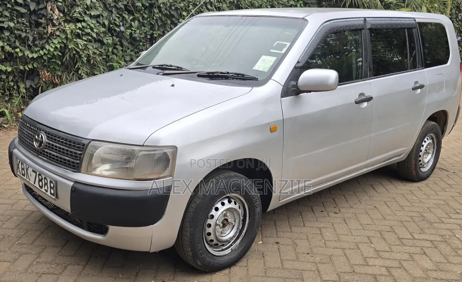 Toyota Probox 2002 Silver