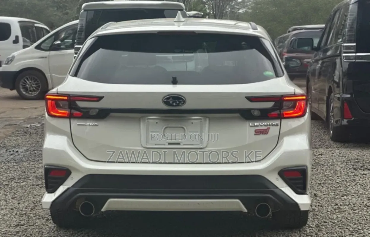 Subaru Levorg 2020 White