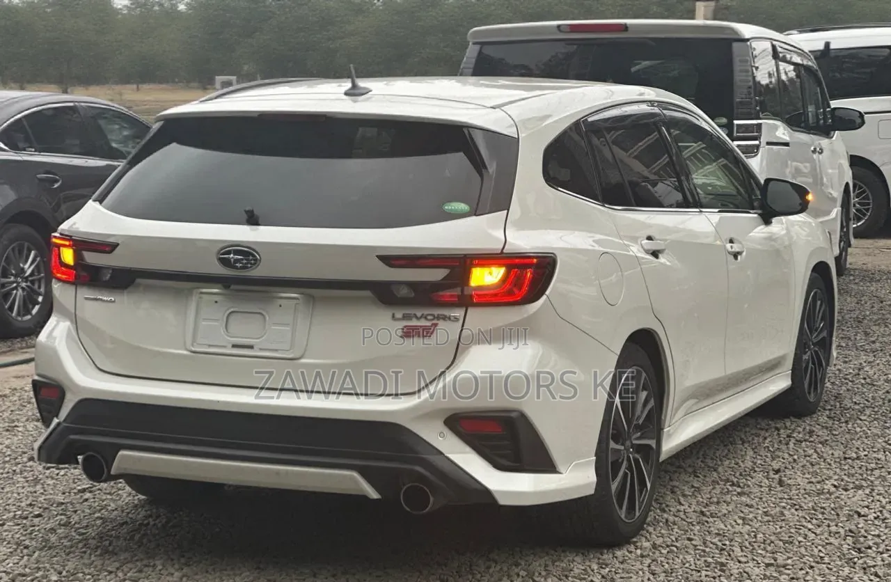 Subaru Levorg 2020 White