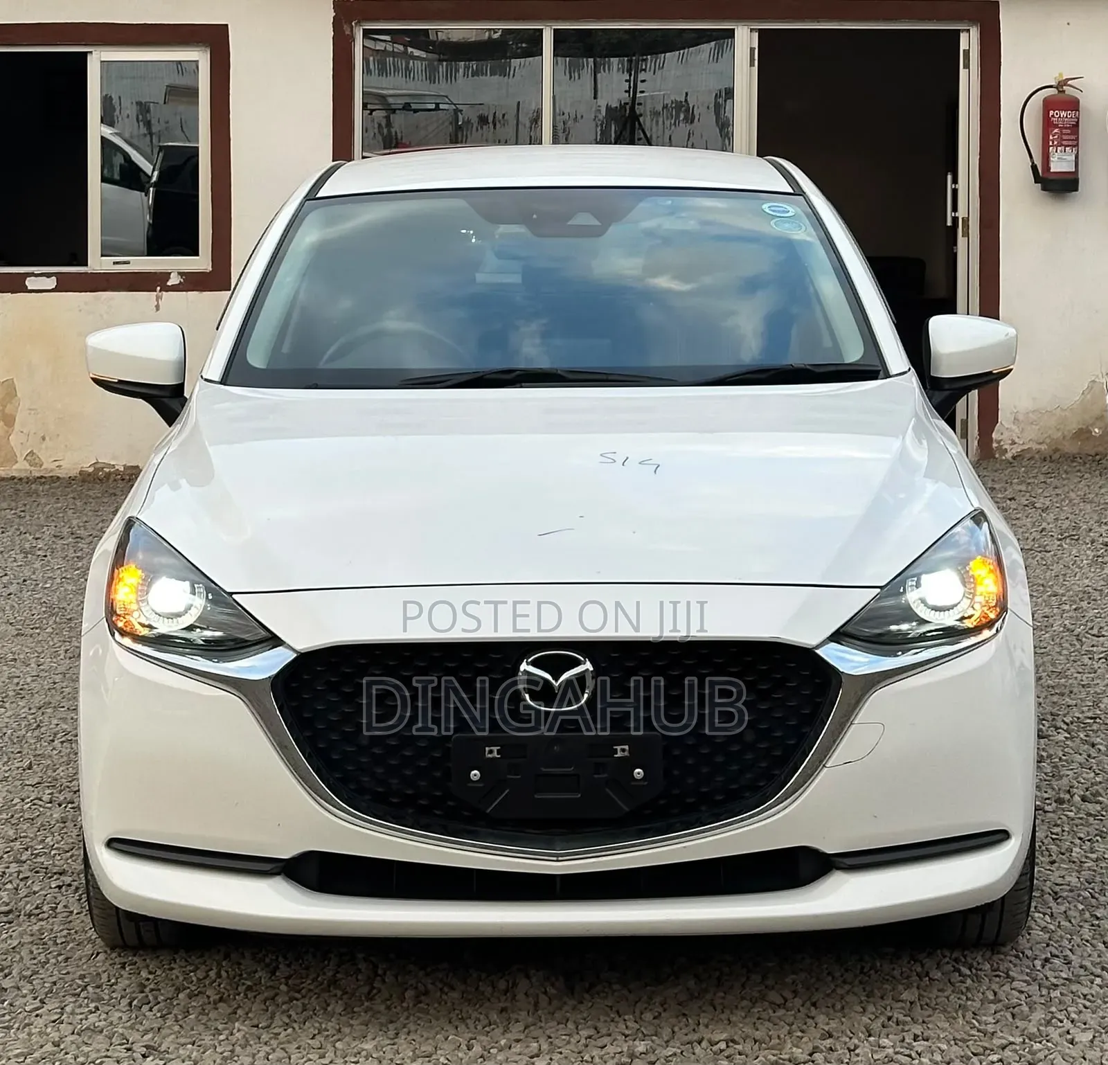 Mazda 2 2020 White