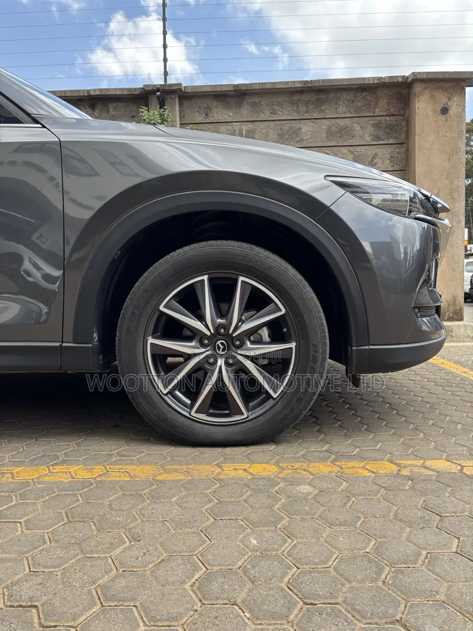 Mazda CX-5 2018 Gray