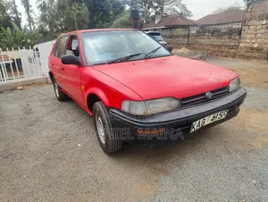 Toyota Starlet 1997 Red