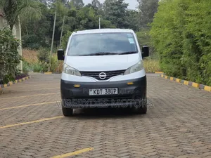 Nissan NV200 2017 White