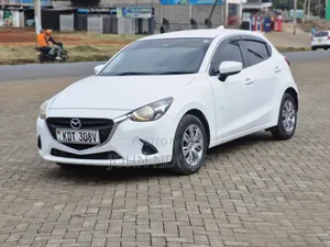 Mazda Demio 2018 White