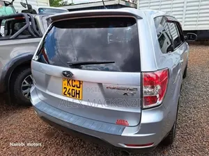 Subaru Forester 2009 Silver