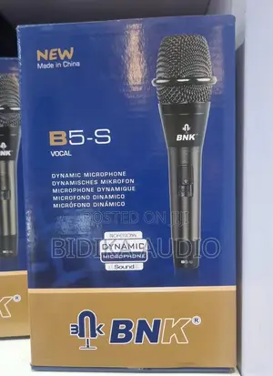 BNK B5-S Wired Dynamic Microphone With on/Off Switch