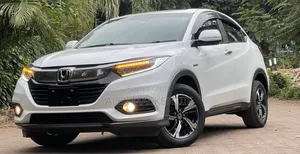 Honda Vezel 2019 White