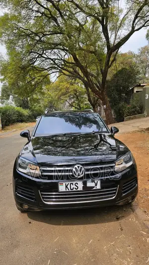 Volkswagen Touareg TDI Sport 2013