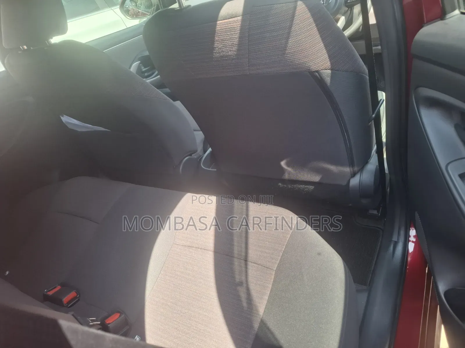 Toyota Yaris 2020 Maroon