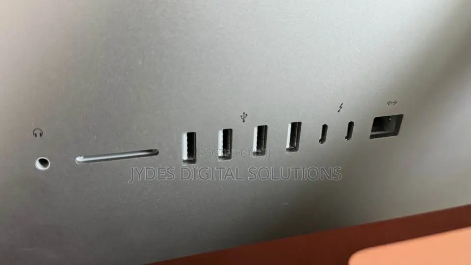 Desktop Computer Apple 8GB Intel Core i5 SSD 1T
