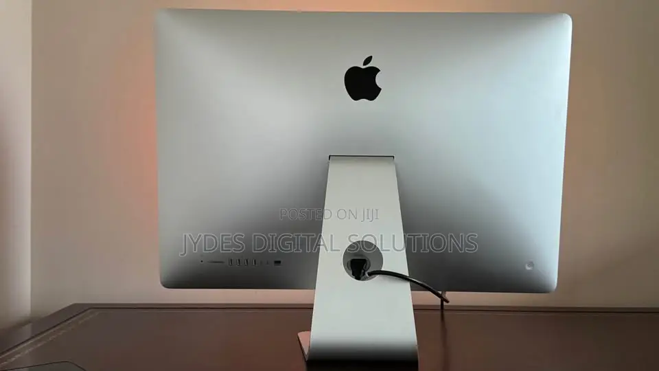 Desktop Computer Apple 8GB Intel Core i5 SSD 1T