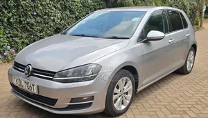 Volkswagen Golf 2016 Silver