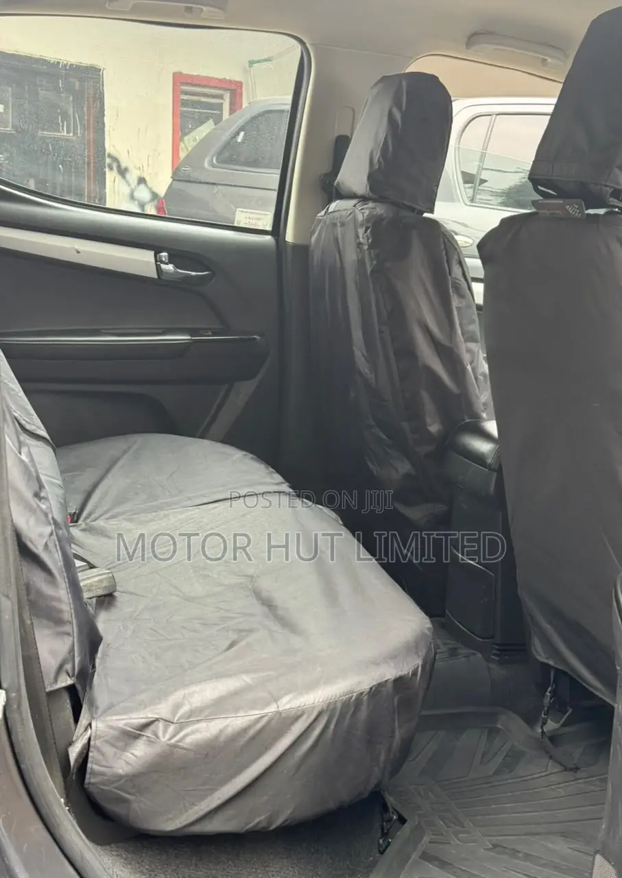 Isuzu D-MAX 2018 Gray