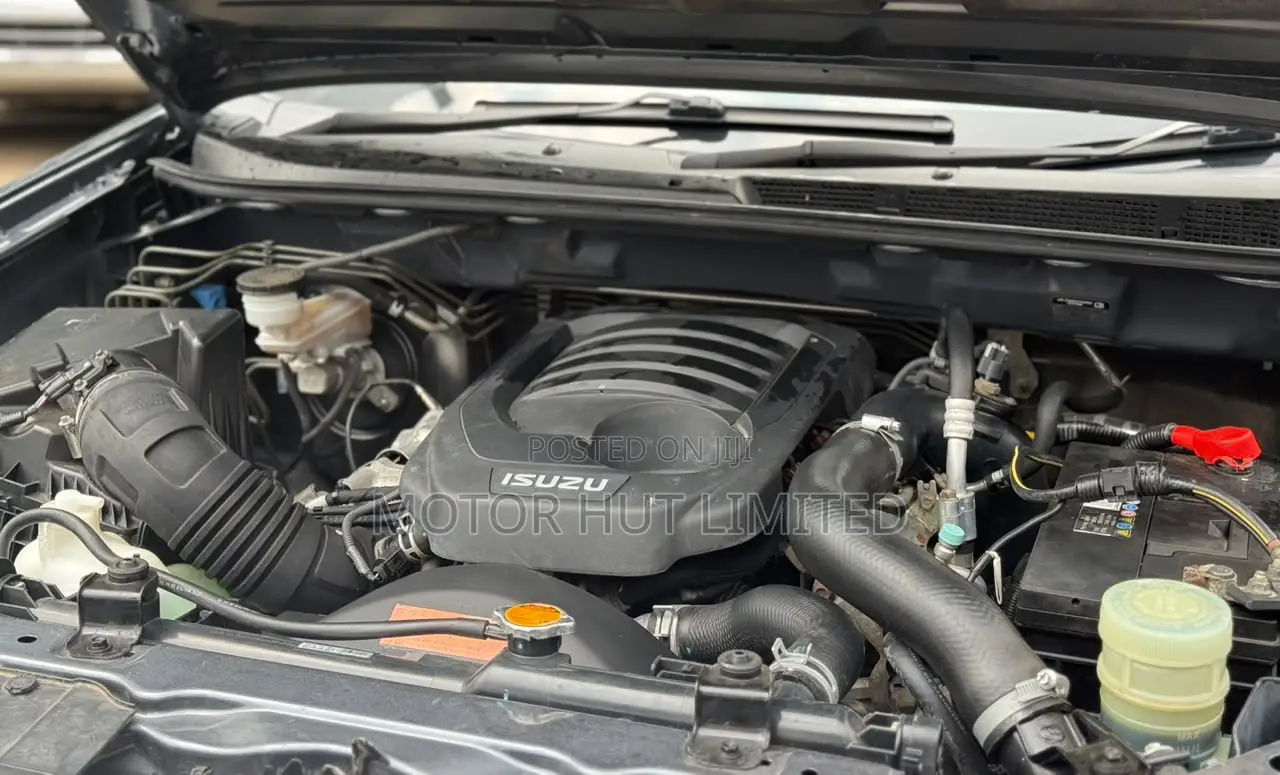 Isuzu D-MAX 2018 Gray