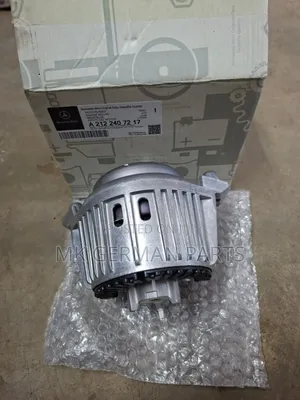 Genuine Mercedes Engine Mountings.