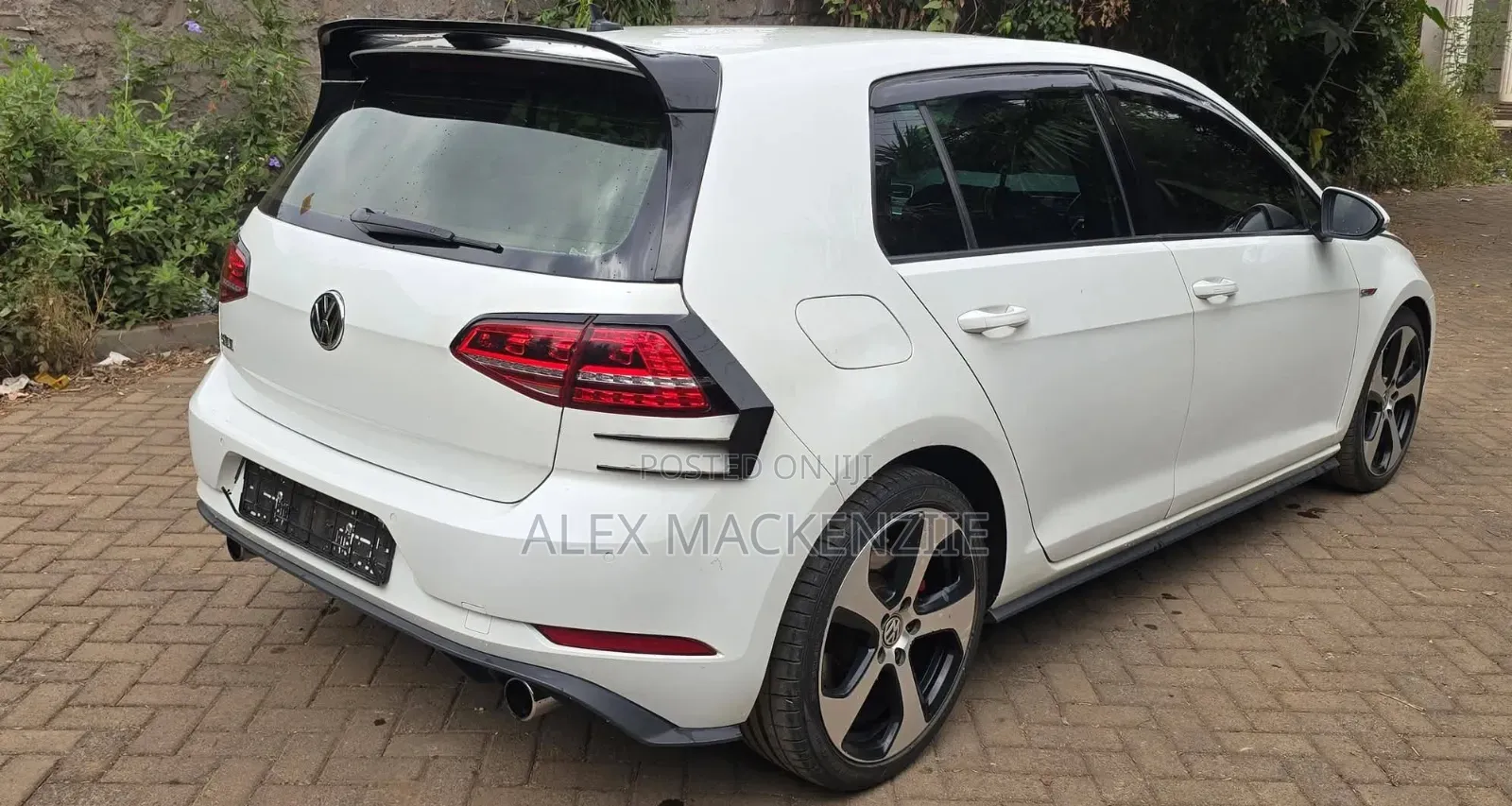 Volkswagen Golf 2015 White