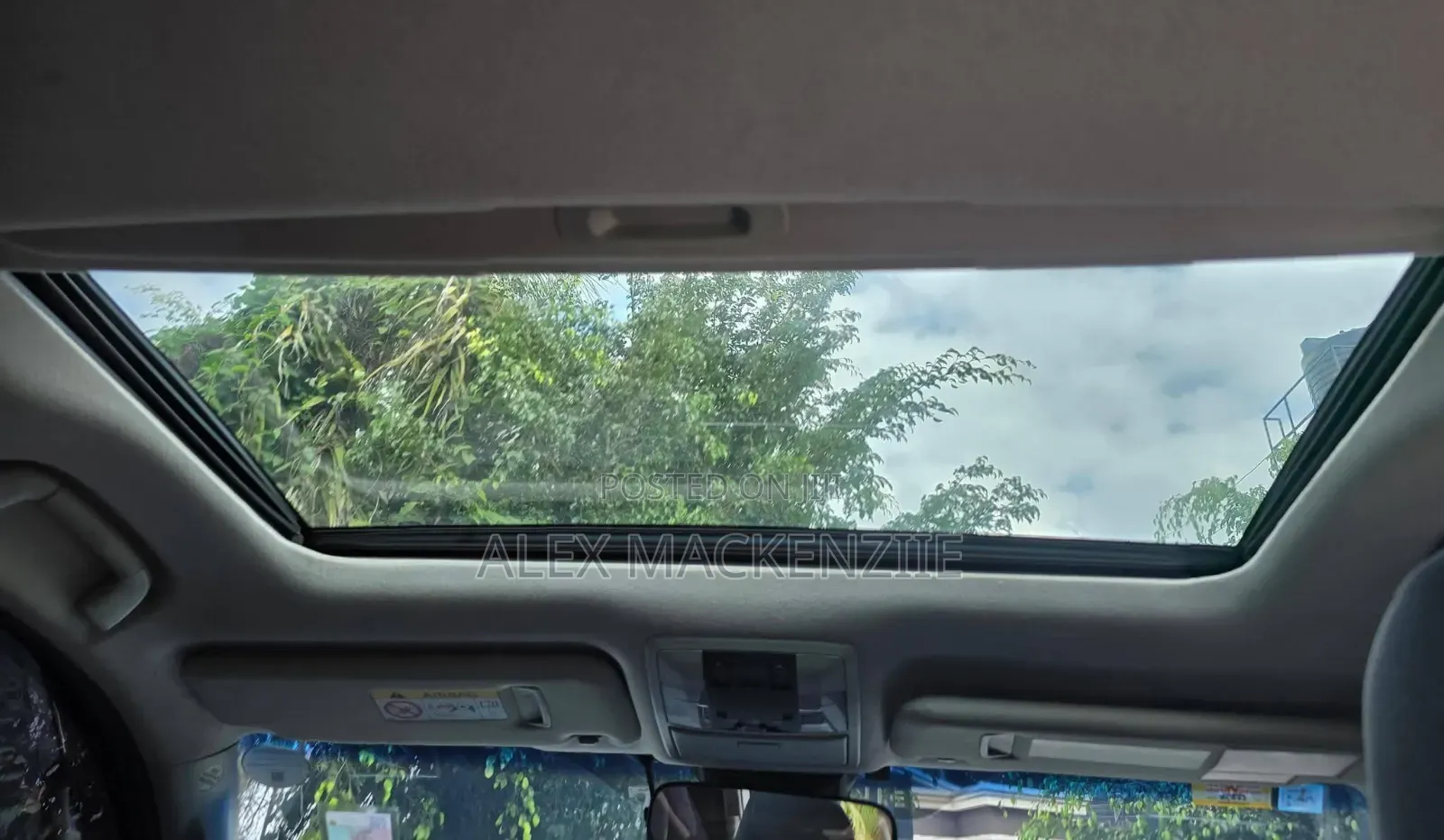 Toyota Land Cruiser Prado 2018 White