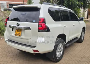 Toyota Land Cruiser Prado 2018 White