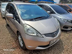 Honda Fit 2010 Silver