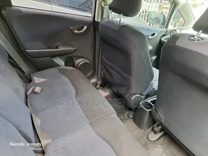 Honda Fit 2010 Silver