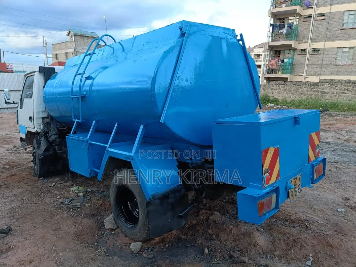 Mitsubishi Fuso Canter 1989 Blue