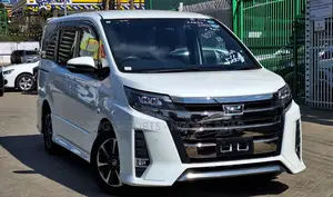 Toyota Noah 2019