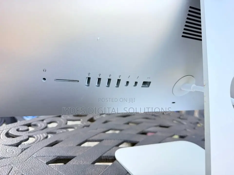 Desktop Computer Apple iMac 16GB Intel Core i5 SSD 256GB