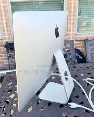 Desktop Computer Apple iMac 16GB Intel Core i5 SSD 256GB