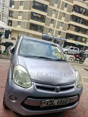 Toyota Passo 2016 Purple