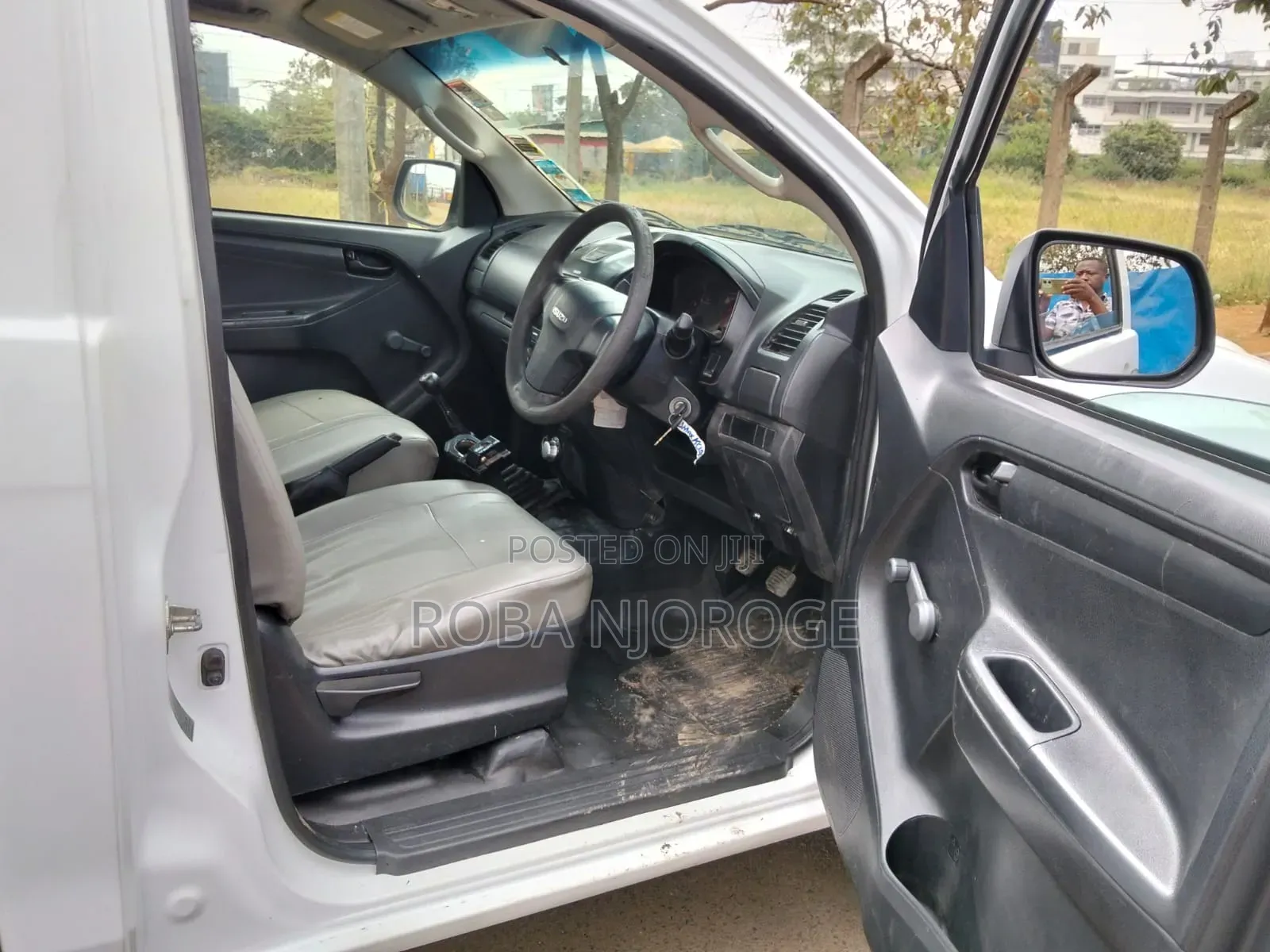 Isuzu D-MAX 2017 Pearl
