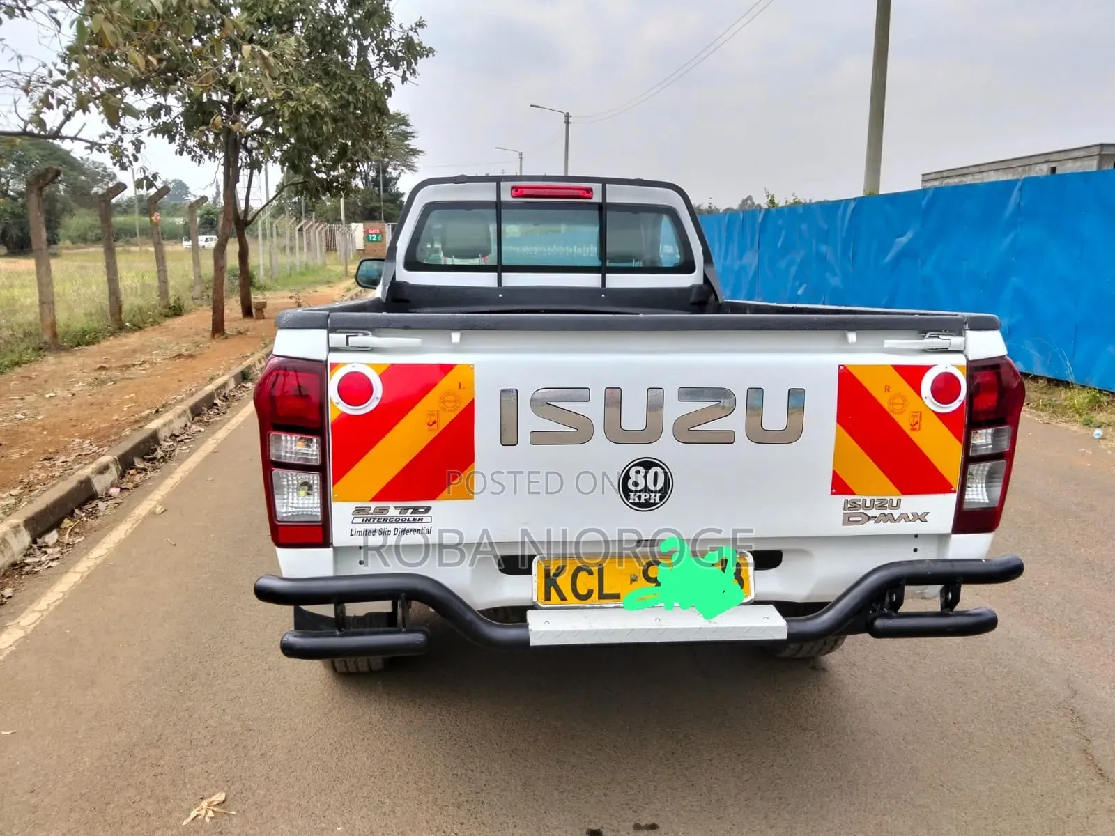 Isuzu D-MAX 2017 Pearl